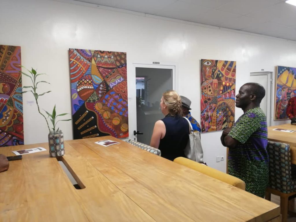 Culture : Exposition » Héritage » de Koffi Dossou, clap de fin réussi pour l’artiste