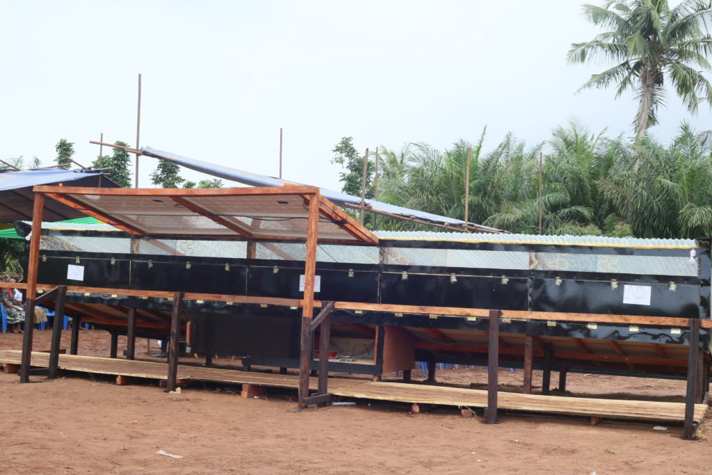 Lacs 4/Koutigbé : Une usine de transformation de Manioc ouverte grâce à Esther Ayélé GABIAM et l’ONG Lady Agri