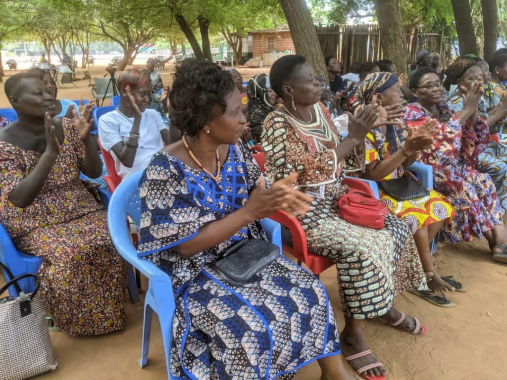 Des Femmes de l'Est et Ouest de Lomé édifiées sur l'accès au crédit, la santé maternelle et infantile
