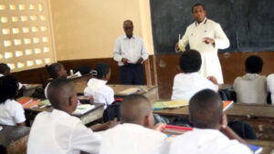 Recrutement des enseignants: Des précisions sur les diplômes à présenter