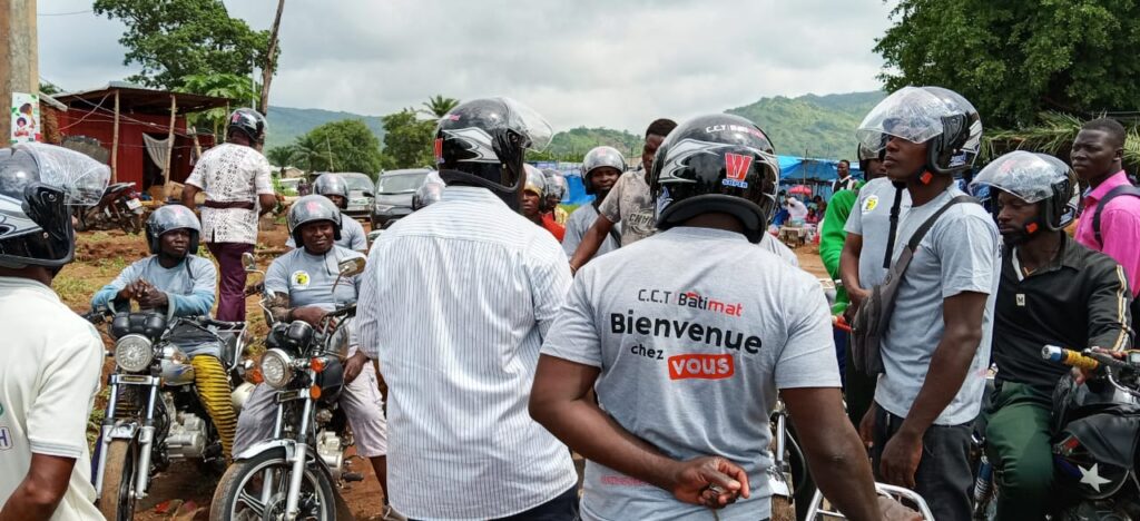 Evala 2026 : À Lassa, les conducteurs de taxis-moto deviennent des ambassadeurs de la sécurité routière