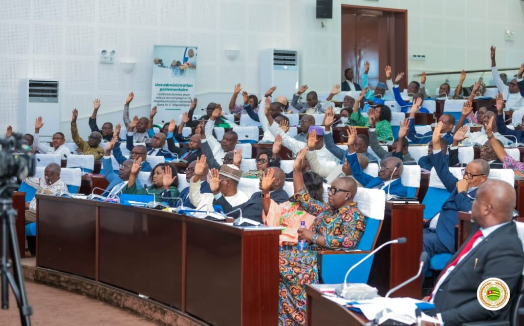 Convention Apostille : L’Assemblée nationale ouvre la voie à des démarches administratives plus simples pour les Togolais