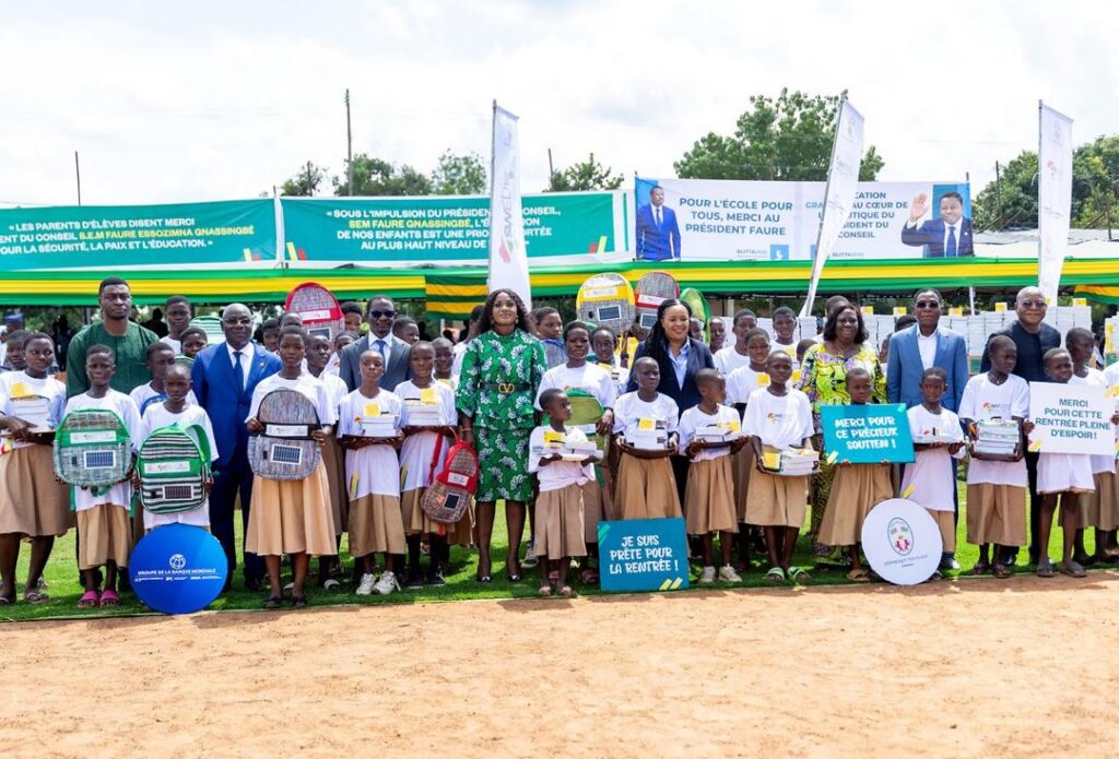 Rentrée scolaire 2026-2027 : Plus de 150 000 filles reçoivent des kits scolaires avec le projet swedd+ togo